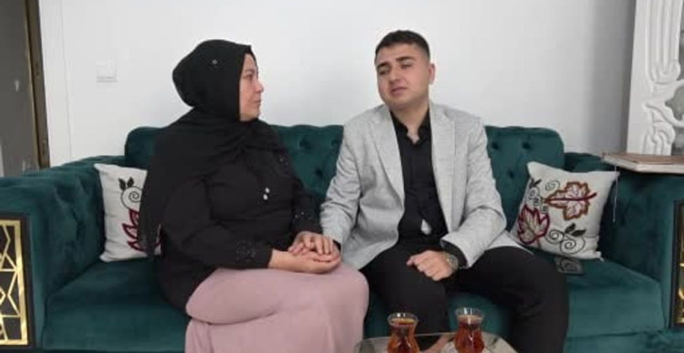 Görme Engelli Oğluna Destek Olan Anne