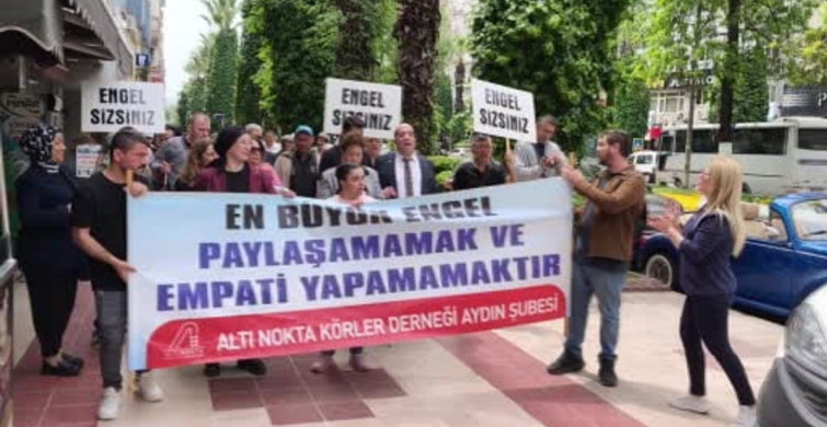 Görme Engellilerden Hatalı Park Uyarısı