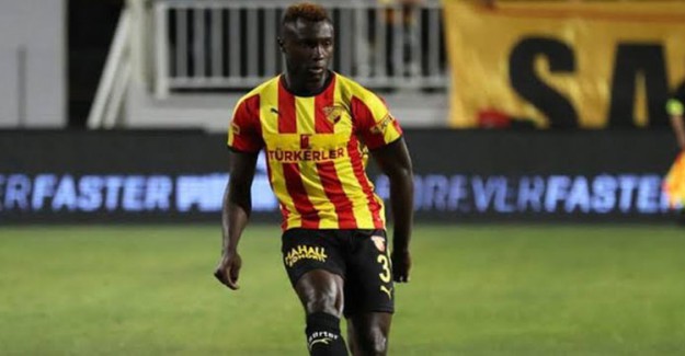 Göztepe Bubacarr Sanneh ile Yollarını Ayırdı