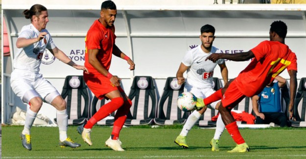 Göztepe ile Eskişehirspor Hazırlık Maçında Yenişemedi