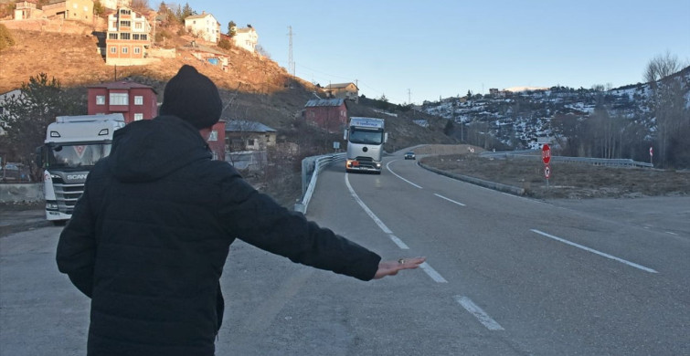 Gümüşhane'de Yoldan Geçenlere İftar Geleneği Sürüyor