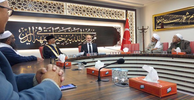 Güney Afrikalı Heyet Türk Kurumlarını Ziyaret Etti