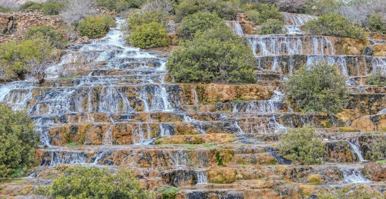 Güneydoğu'daki Kuraklık Kırıldı: Kar Yağışları Şelaleleri Canlandırdı