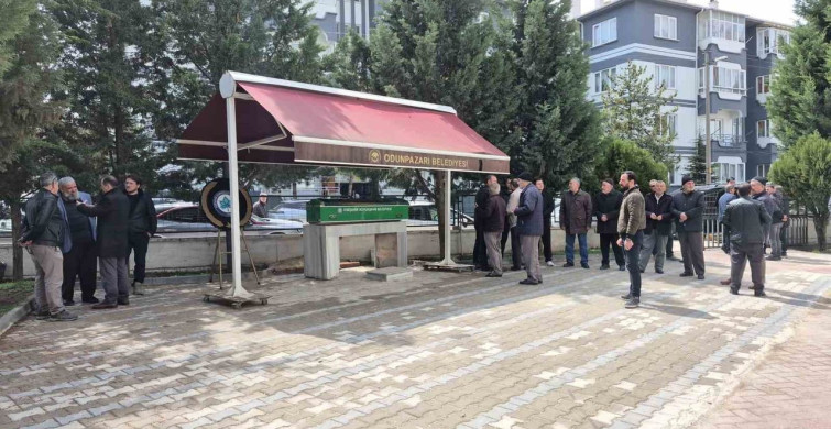 Günyüzü Kaymakamı'nın Kazasında Hayatını Kaybeden Sürücü Son Yolculuğuna Uğurlandı