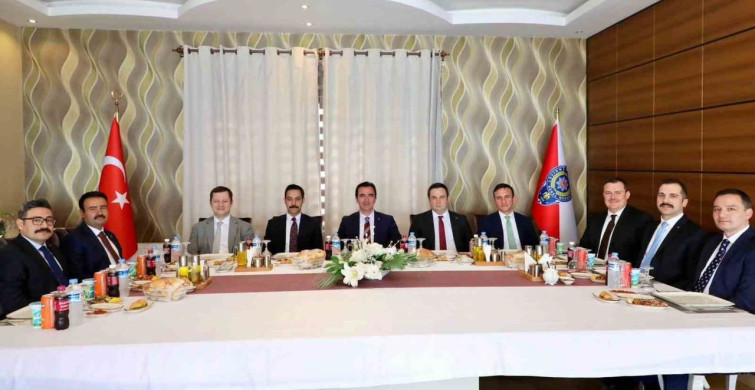 Güroymak Kaymakamı Mehmet Zahid Uzun'a Veda Programı