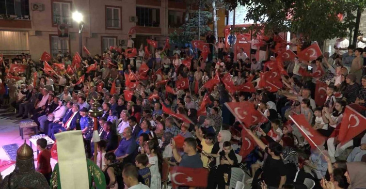 Gürsu’da 15 Temmuz anma programı yoğun ilgi gördü