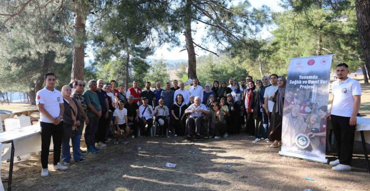 Gürsu’nun büyüklerine vefa pikniği