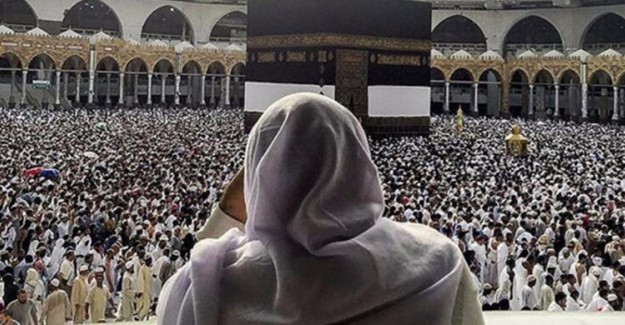 Hacca Gidecek Kadınlar Nasıl Giyinmeli? Hac Dönüşü Hediyelik Seçenekleri