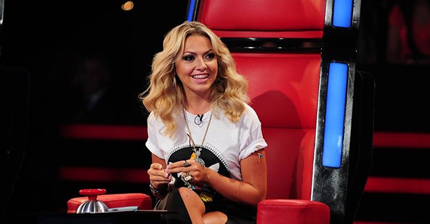 Hadise'nin Yeni Saç Rengi Ne?