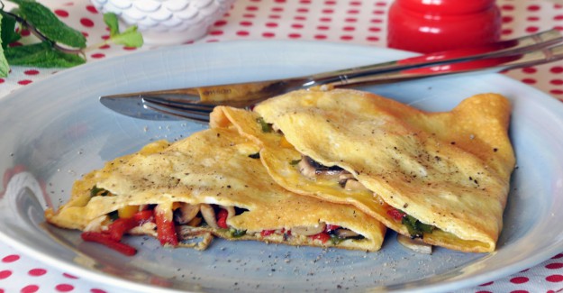 Hafta sonu Kahvaltının Hazırlığını  Şimdiden Yapın; Mantarlı Omlet Tarifi