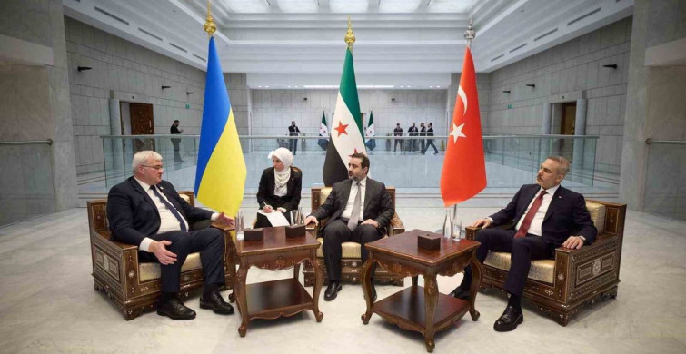Hakan Fidan'dan Üçlü Görüşme: Suriye ve Ukrayna ile İşbirliği