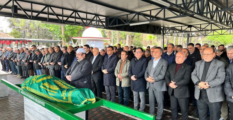 Hakan Turgut'un Cenazesi Mersin'de Defnedildi
