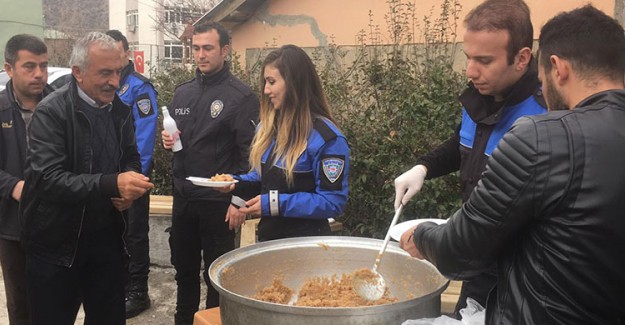 Hakkari Çukurca'da Şehit Polis Memurları İçin Mevlid-i Şerif Okutuldu