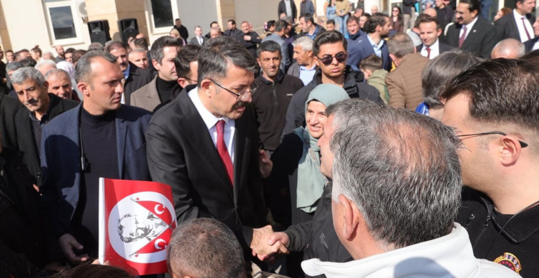 Hakkari'de Ali Çelik İçin Uğurlama Töreni