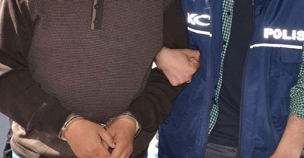 Hakkari'de FETÖ Operasyonu! 8 Gözaltı