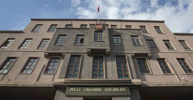 Hakkari'de Kullanıma Hazır 2 TAS Füzesi İmha Edildi