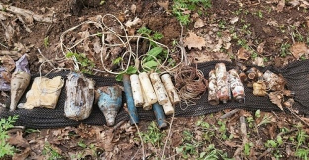 Hakkari'de Silah ve Çok Sayıda Patlayıcı Madde Ele Geçirildi