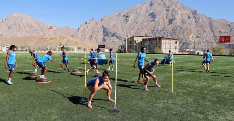 Hakkarigücü Kadın Futbol Takımı Yeni Sezona İddialı Girdi