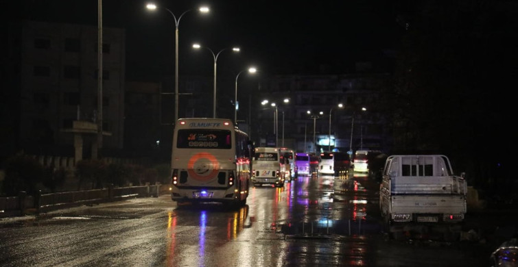 Halep'te YPG/SDG Üyeleri Tahliye Ediliyor