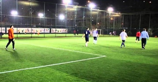 Halı Sahada Gözaltına Alınan Öğretmen Konuştu: Savcı Devlet Gücünü Kendi İçin Kullandı