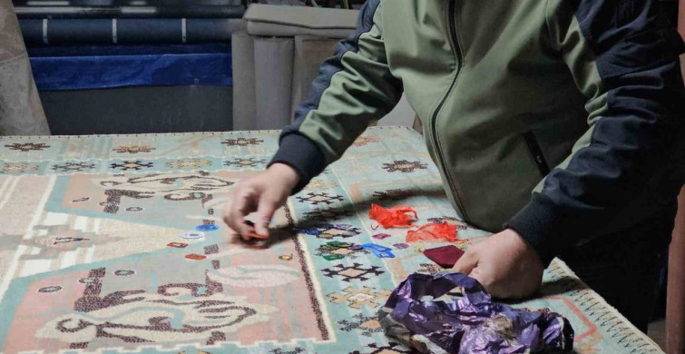 Halı Yıkamada Altın Keşfi: İyilik ve Dürüstlük Öne Çıktı