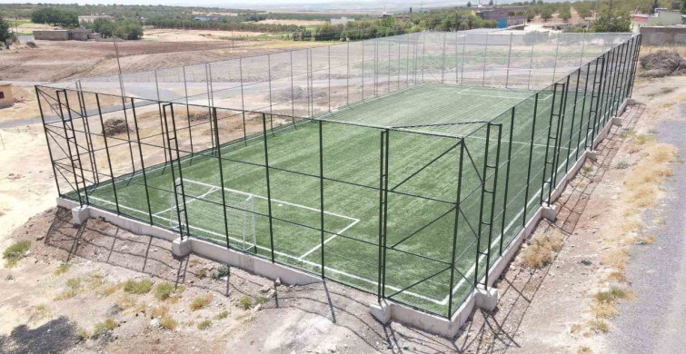 Haliliye Belediyesi'nden 15 Kırsal Mahalleye Spor Yatırımı