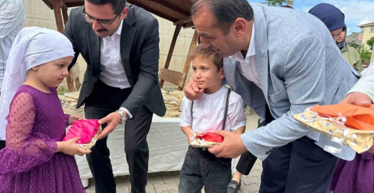 Halime Hatun Kur’an Kursu Yıl Sonu Programı Yoğun İlgi Gördü