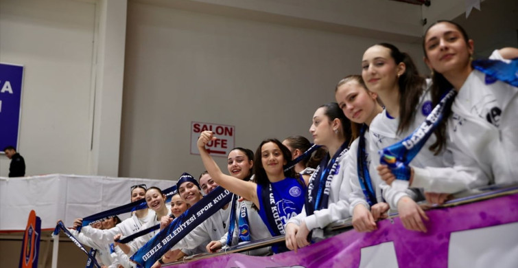 Halkbank, Gebze Belediyespor'u Mağlup Etti