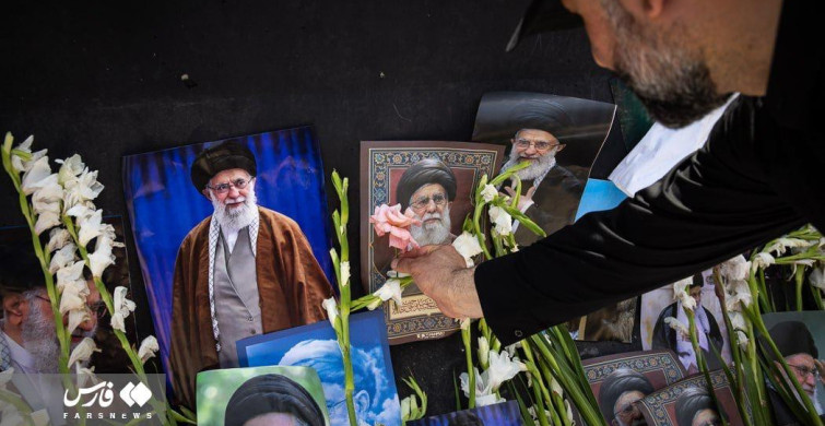 Hamaney’in Cenaze Törenin Devam Ediyor