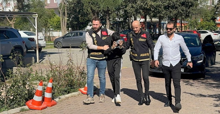 Hamile Eşini Ağır Yaralayan Koca Antalya'da Yakalandı