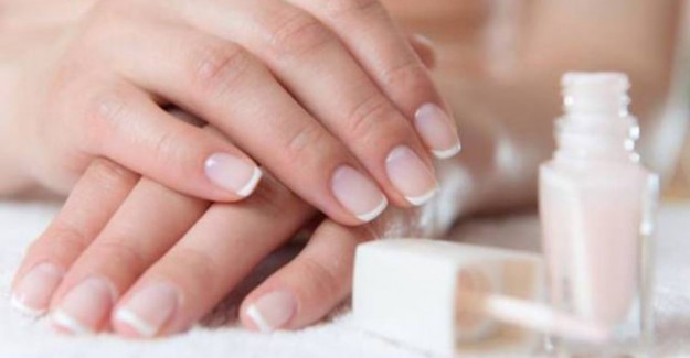 Hamilelikte Tırnak Bakımı Nasıl Olmalı? Hamilelikte Oje Sürülmesi Doğru mu?