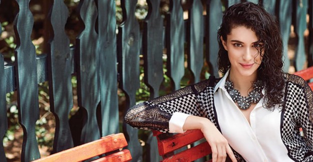 Hande Doğandemir'e Sette Büyük Şok! Ayak Bileği Kırıldı