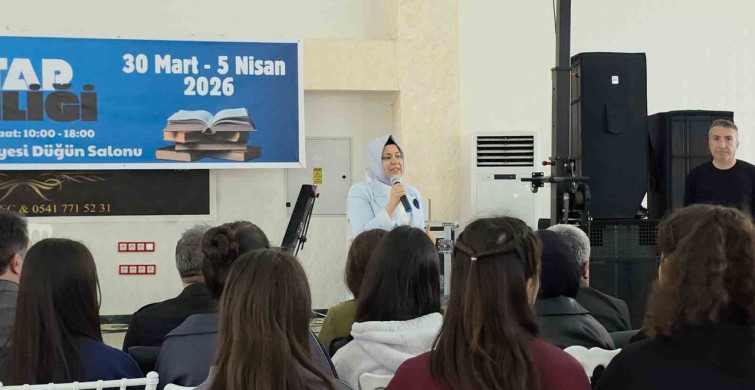 Hassa'da Kitap Şenliği ve Gülşen Gazel'in Söyleşisi