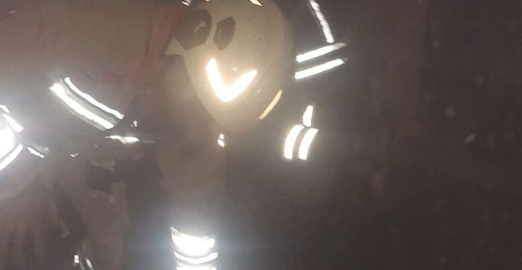 Hatay Altınözü'nde Ev Yangını Kontrol Altına Alındı