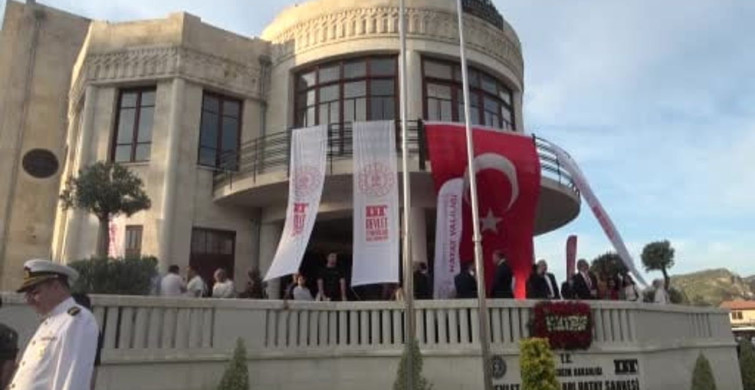 Hatay Devlet Tiyatrosu, Tarihi Meclis Binasında İlk Perdeyi Açtı