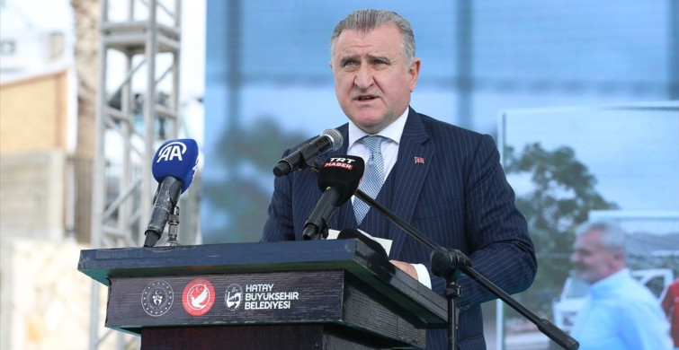 Hatay Stadyumu Yeniden Yapılacak: Gençlik ve Spor Bakanı Bak Açıklamalarda Bulundu Hatay Stadyumu Yeniden Yapılacak: Gençlik ve Spor Bakanı Bak Açıklamalarda Bulundu