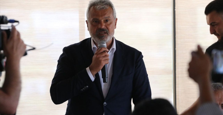 Hatay Stadyumu'nda Onarım Çalışmaları Devam Ediyor