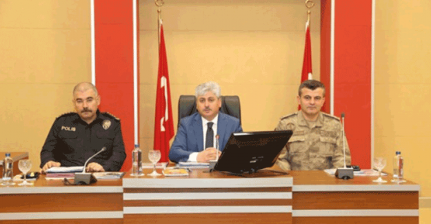 Hatay Valiliği 31 Mart Günü Suriyelilere Sokağa Çıkma Yasağı Koydu