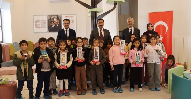 Hatay Valisi Masatlı, Yeniden İnşa Edilen Kütüphanede İncelemelerde Bulundu