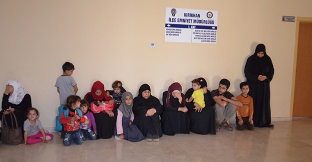 Hatay'da 18 Düzensiz Göçmen Yakalandı
