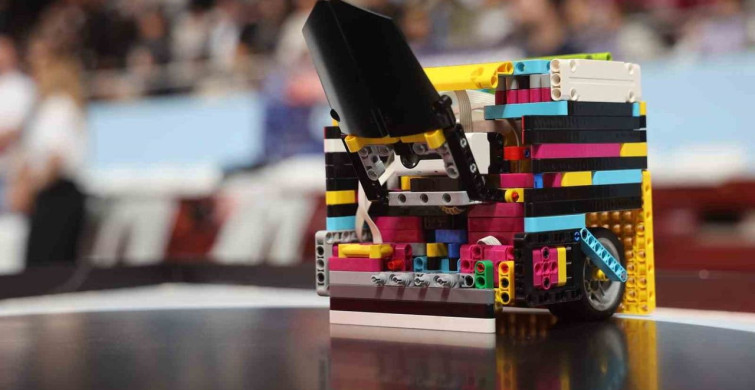 Hatay'da 4 Bin 67 Öğrenci Robot Yarışmasında Buluştu