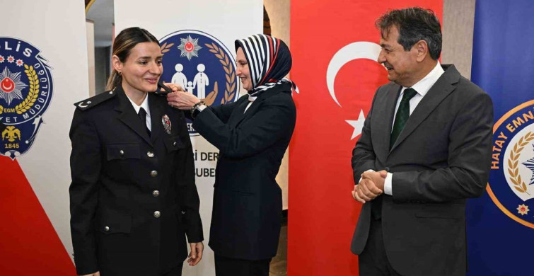 Hatay'da emniyet personeline rütbe takdim töreni düzenlendi