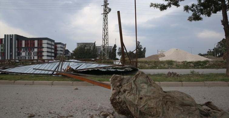 Hatay'da Fırtına Hayatı Olumsuz Etkiliyor
