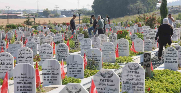 Hatay'da Hüzünlü Kurban Bayramı Ziyaretleri