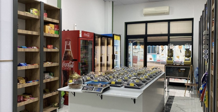 Hatay'da Market Hırsızlığı Güvenlik Kamerasında Yakalandı