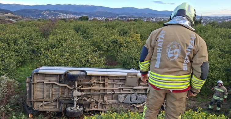 Hatay'da Öğrenci Servisi Devrildi, 9 Yaralı