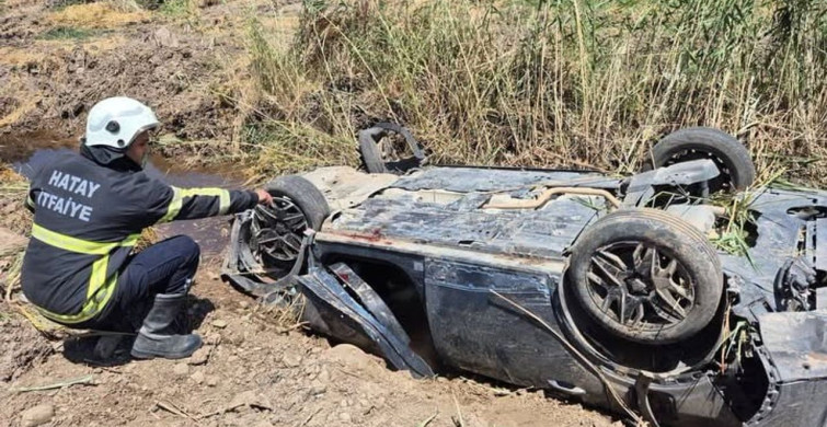 Hatay'da takla atan otomobilin sürücüsü yaralandı