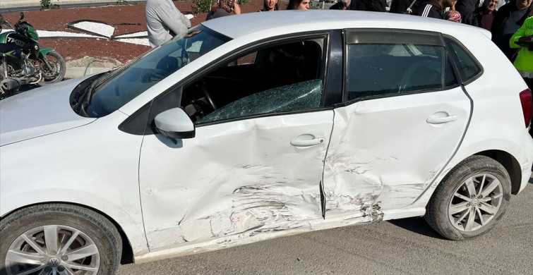 Hatay'da Trafik Kazası: 4 Yaralı