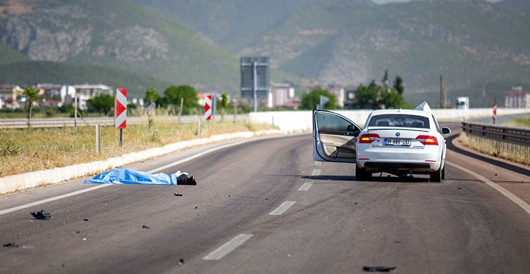 Hatay’da Trafik Kazasında Baba ve Oğlu Hayatını Kaybetti