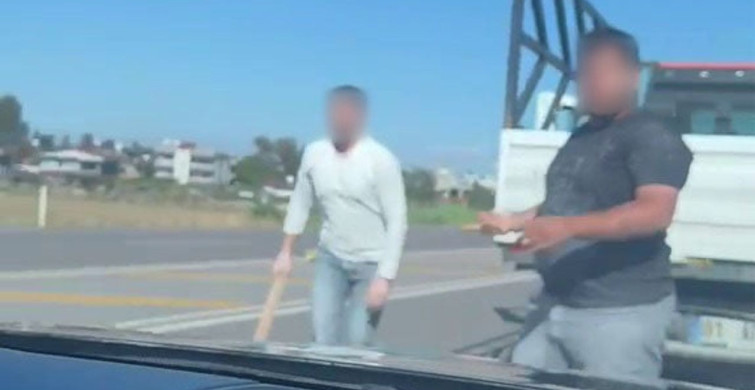 Hatay'da Yol Verme Tartışması Sopalı Saldırıya Dönüştü